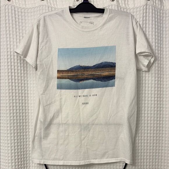 Ezekiel White Short Sleeve Tees Contemporary Style Size M - Picture 1 of 5